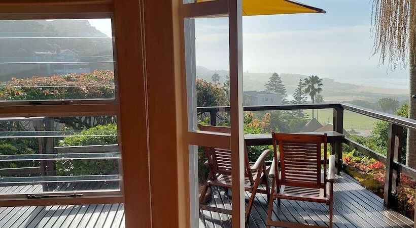 پانسیون The Tops