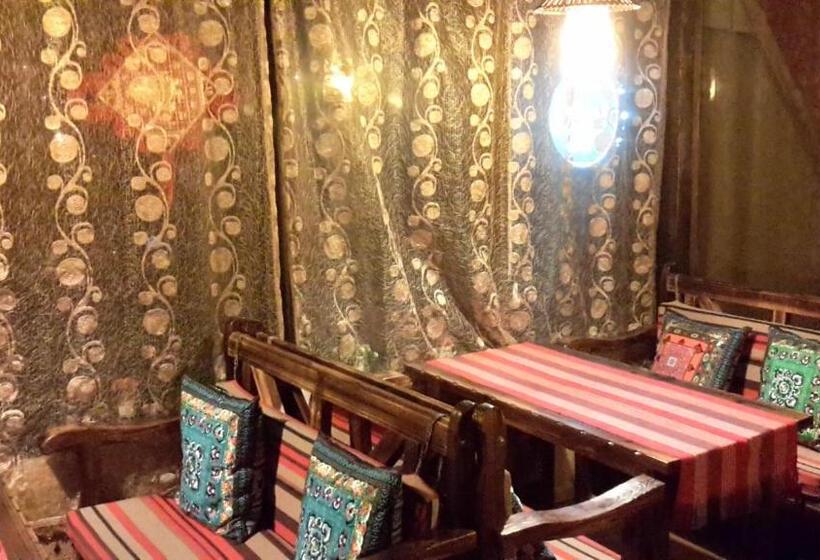 פנסיון Timeless Inn