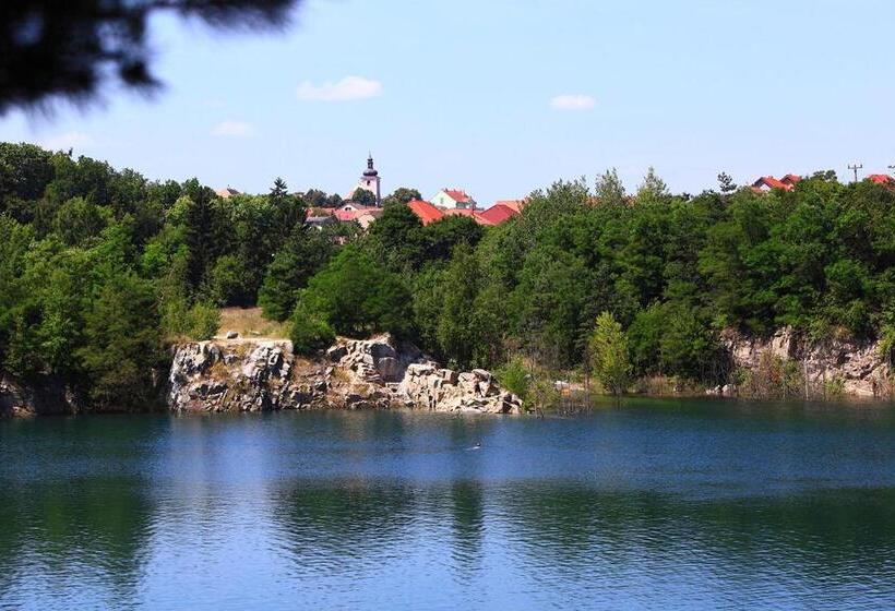 Пансион Váš Sklep   Vinný Sklep A Penzion