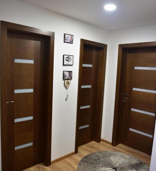 פנסיון Villa Felicity