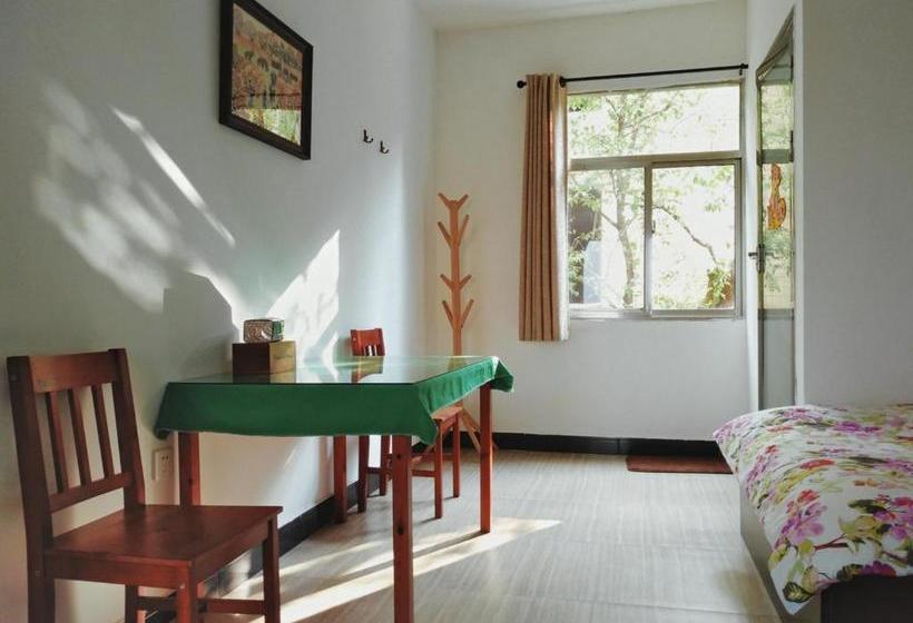 بنسيون Yuanyang Flower And Horse Inn