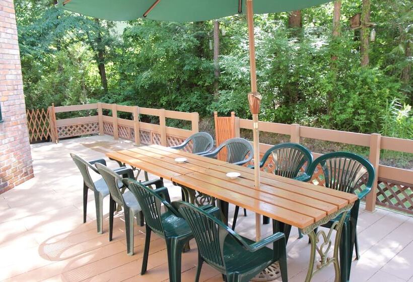 بنسيون Gusthof Lumiere