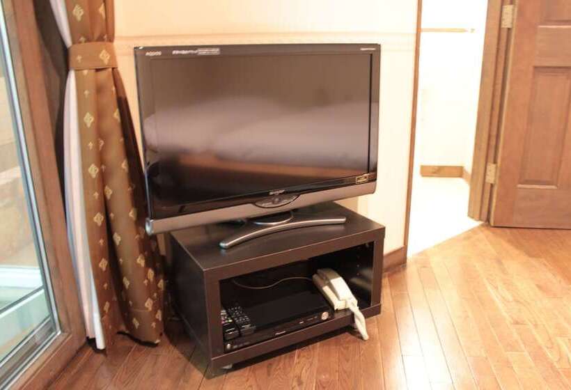 بنسيون Gusthof Lumiere