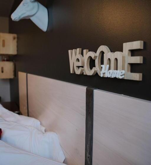 הוסטל Auberge Beausejour