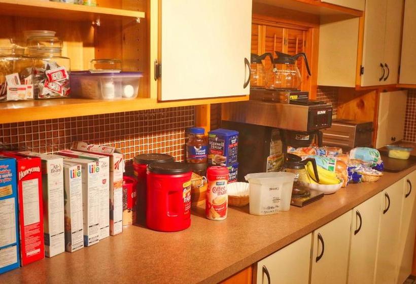 Общежитие Auberge Motel 4 Saisons