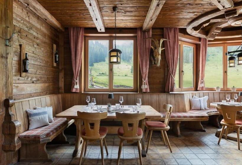 Общежитие Berggasthaus Höllensteinhütte