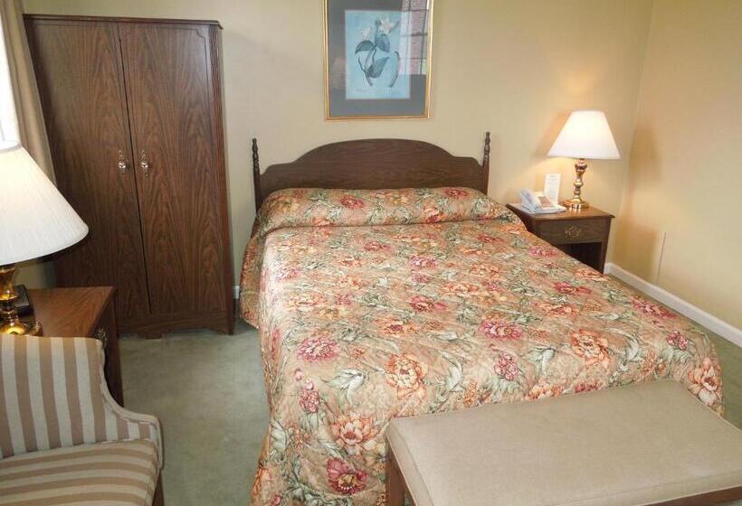 הוסטל Guest Quarters At The Bridges Golf Club