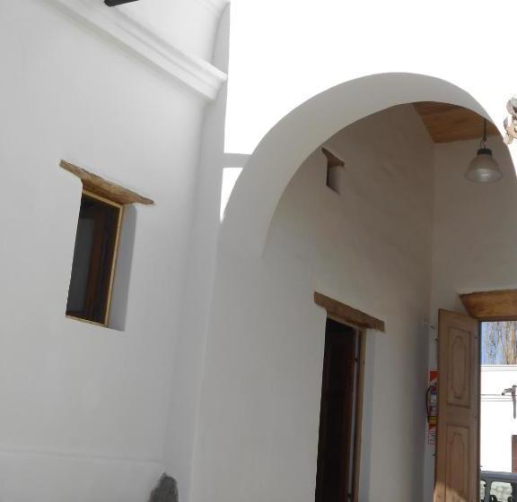 旅馆 Hosteria Villa Cardon