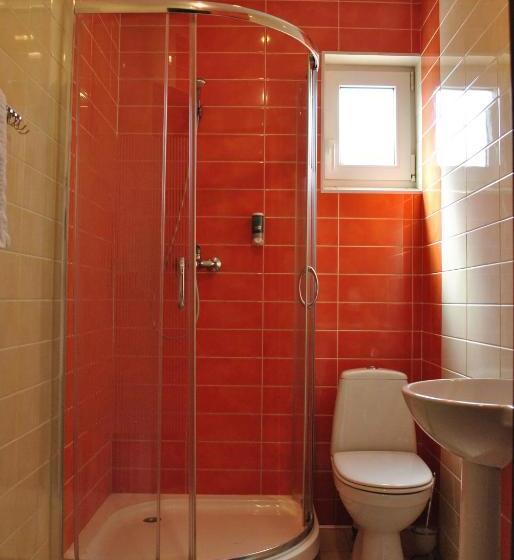 هاستل Nakhodka Inn