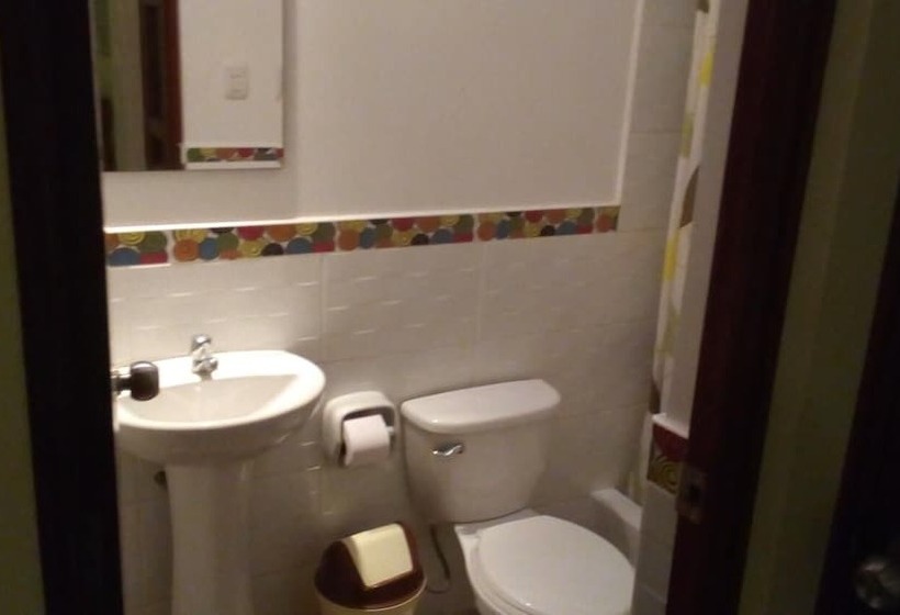 ユースホステル Posada Gino