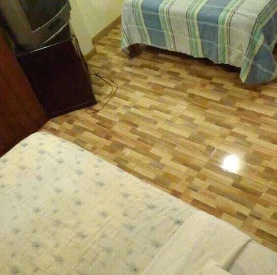 ユースホステル Posada Gino