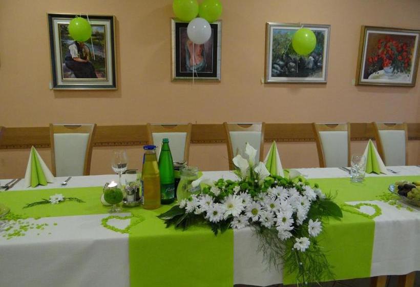 هاستل Rooms Hochkraut