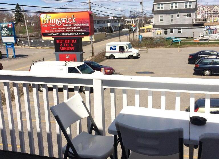 旅馆 The New Oceanic Inn