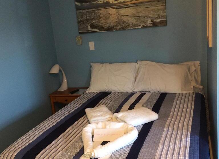 旅馆 The New Oceanic Inn