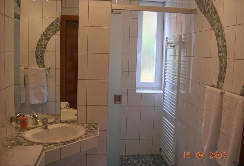 ベッドアンドブレックファースト Frühstückspension Krump