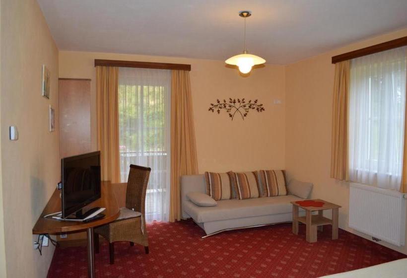 צימר Frühstückspension Krump