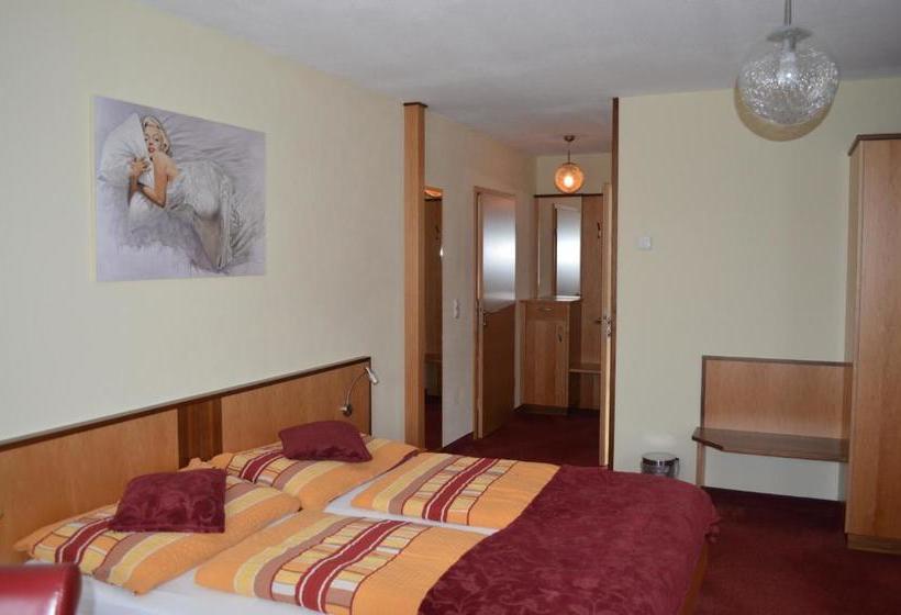 مبيت وإفطار Frühstückspension Krump