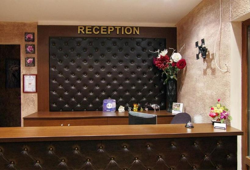 Cabana Beach Club Complex