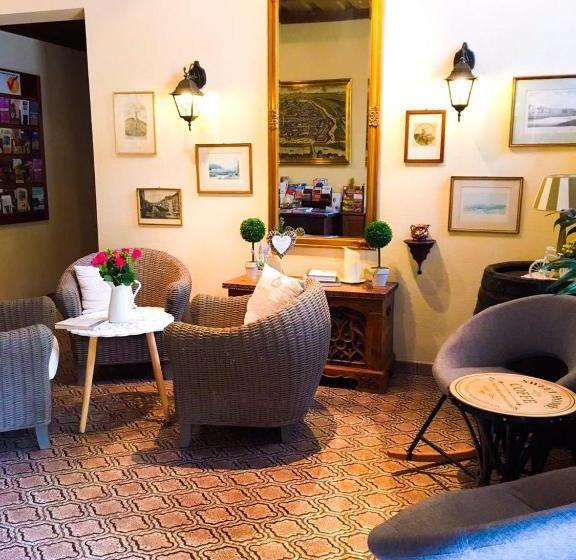 Helenental Pension & Apartments