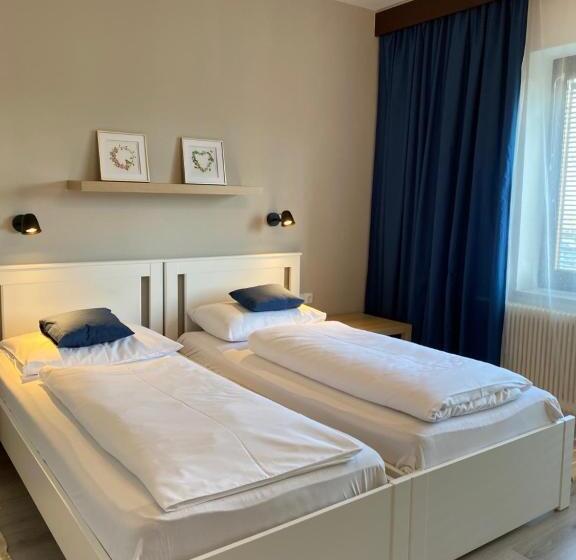 Helenental Pension & Apartments