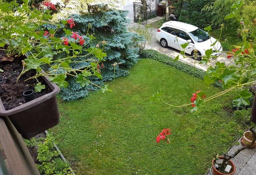 Helenental Pension & Apartments