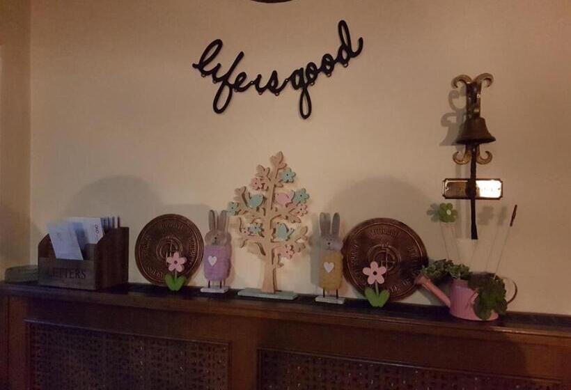 Helenental Pension & Apartments