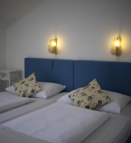 Helenental Pension & Apartments