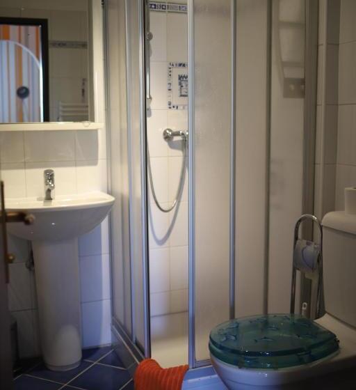 Helenental Pension & Apartments