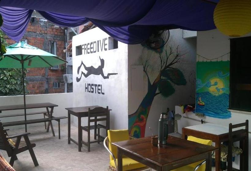Hostel Freedive Inn