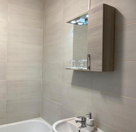 膳宿费 Kiskakas étterem