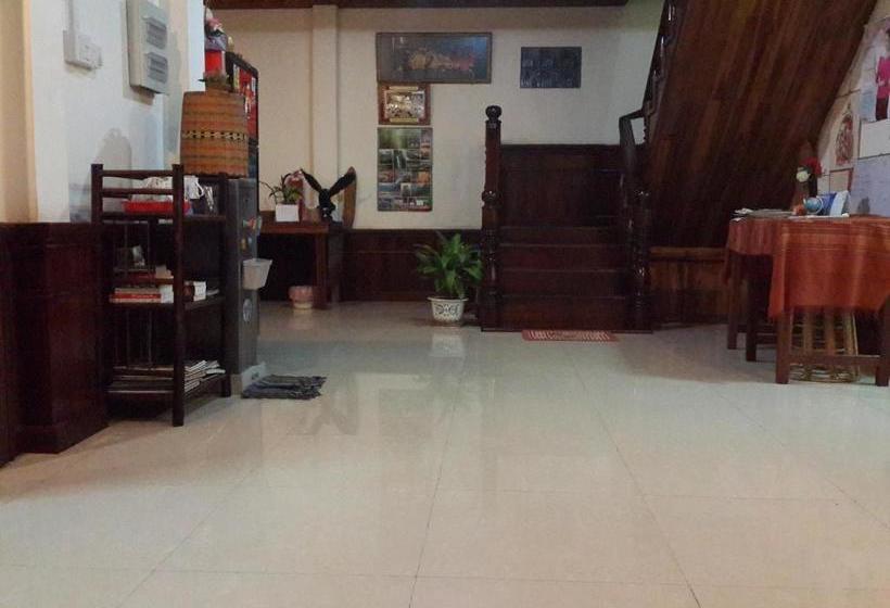 ペンション A Tee Guesthouse