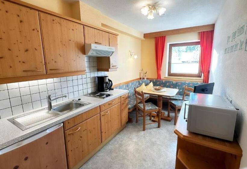 펜션 Alte Schmiede