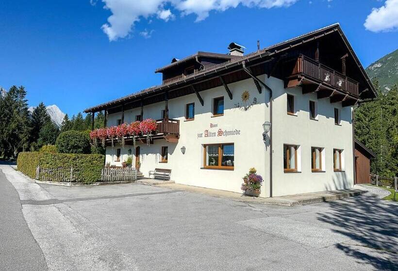 펜션 Alte Schmiede