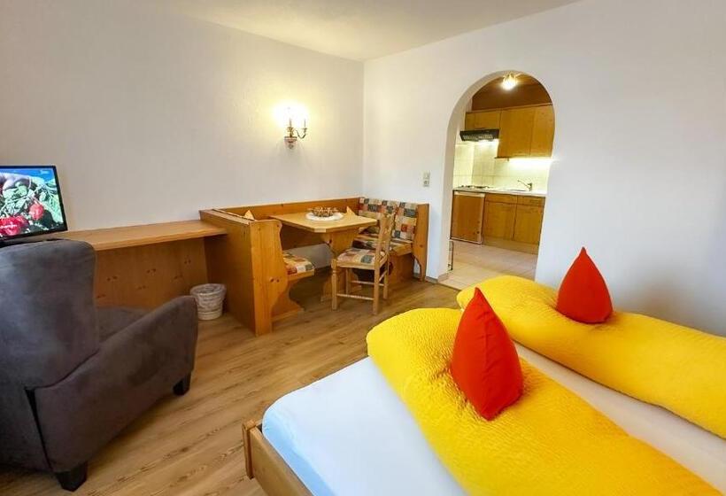 펜션 Alte Schmiede