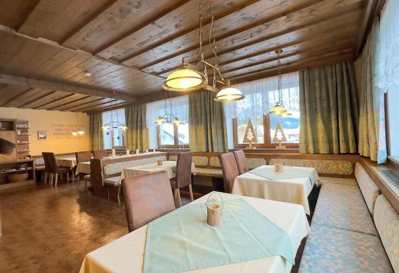 펜션 Alte Schmiede