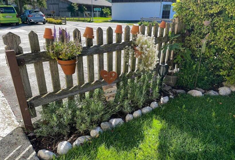 펜션 Alte Schmiede