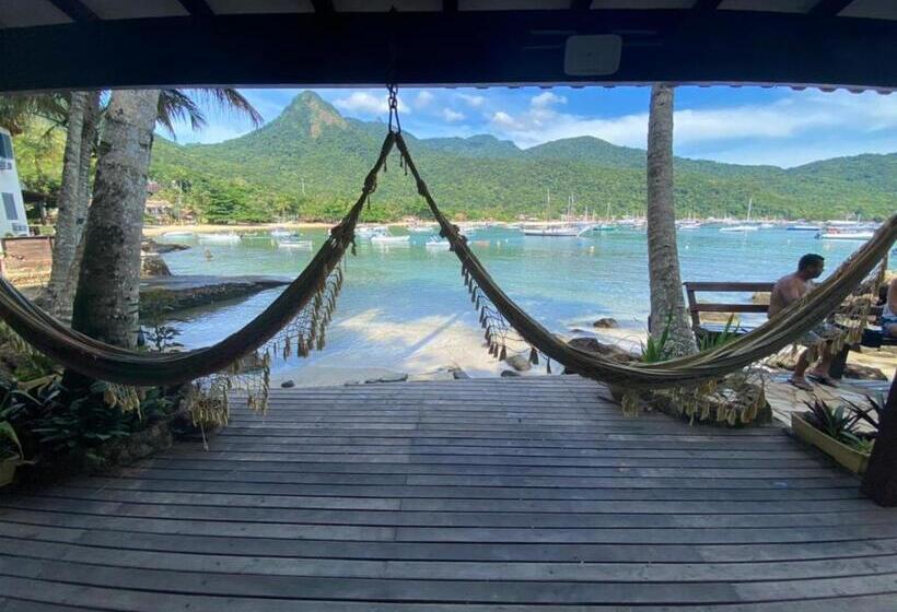 ペンション Aquario Pousada Hostel   Night Club