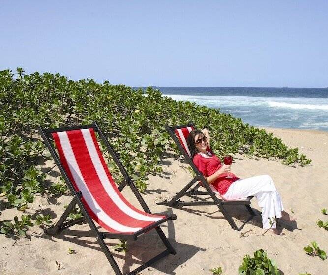 ペンション Bentley On The Beach