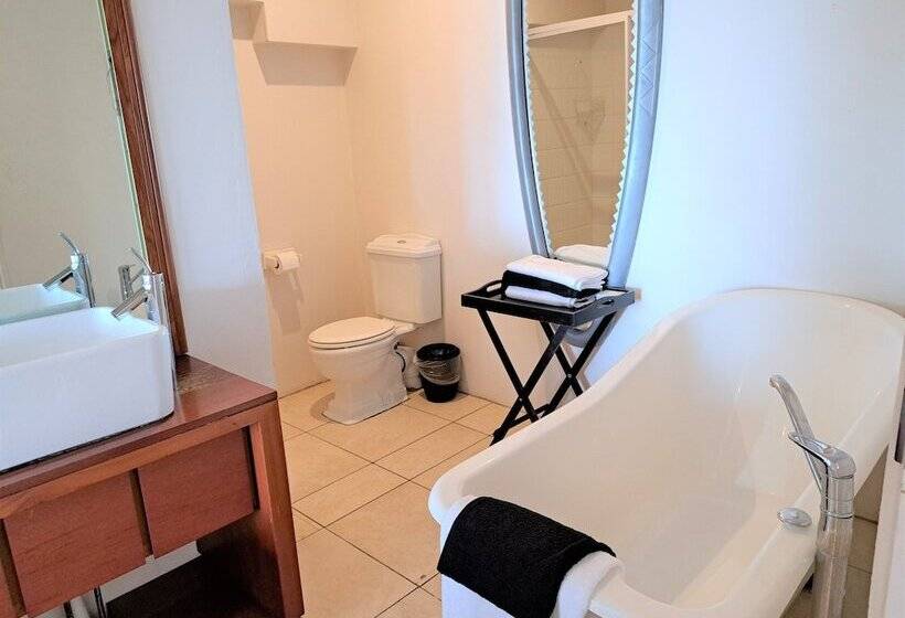 ペンション Bentley On The Beach