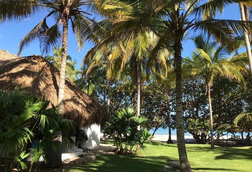 پانسیون Casalina