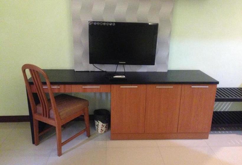 פנסיון Cempaka Mas