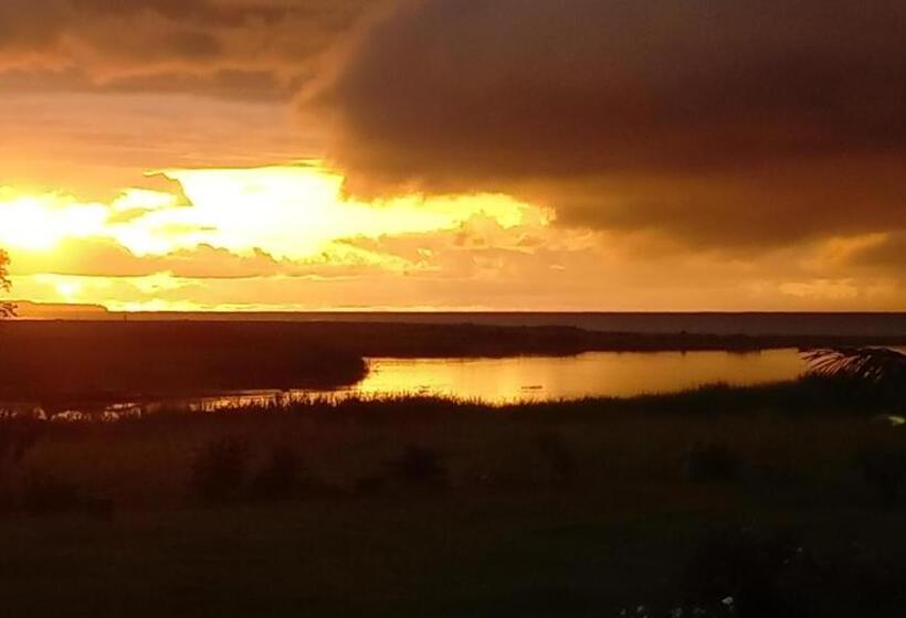 بنسيون Encanto Lodge