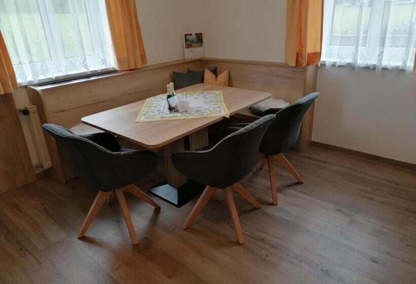 펜션 Ferienwohnungen Vordergriess