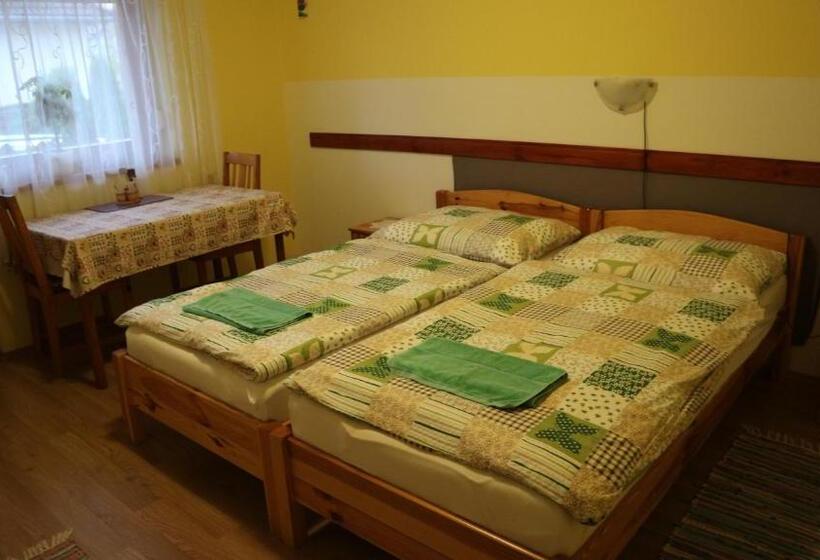 پانسیون Gaál Vendégház