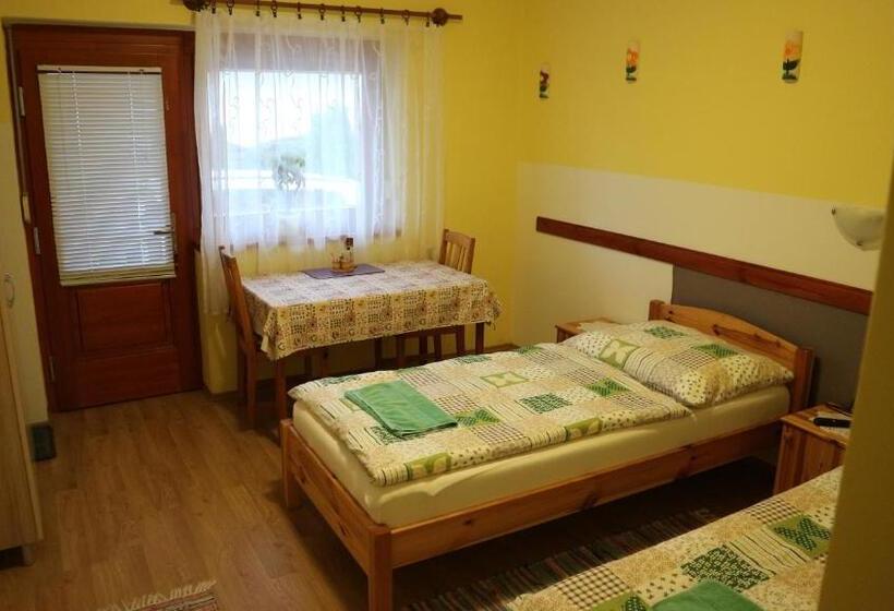 پانسیون Gaál Vendégház