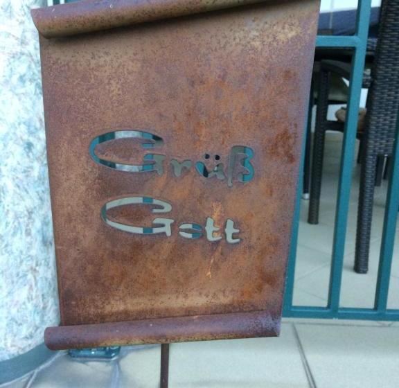 Пансион Gästehaus Auer Fritzi