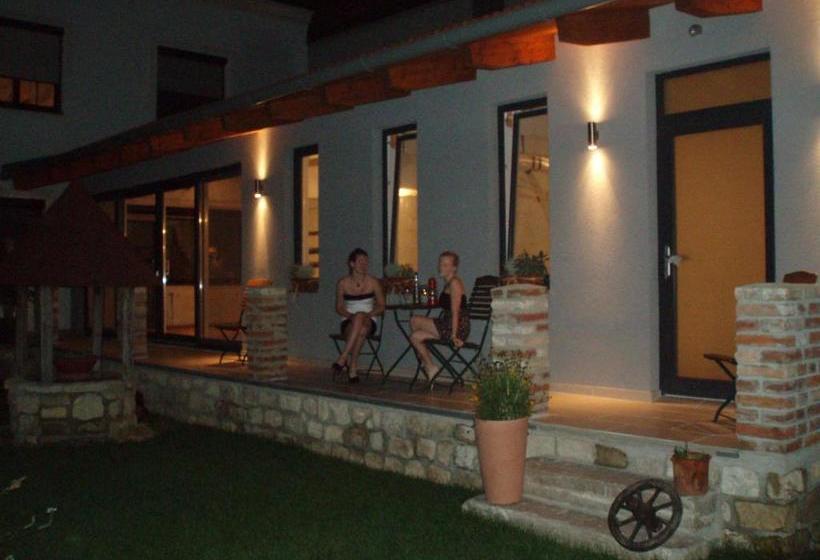 Пансион Gästehaus Auer Fritzi