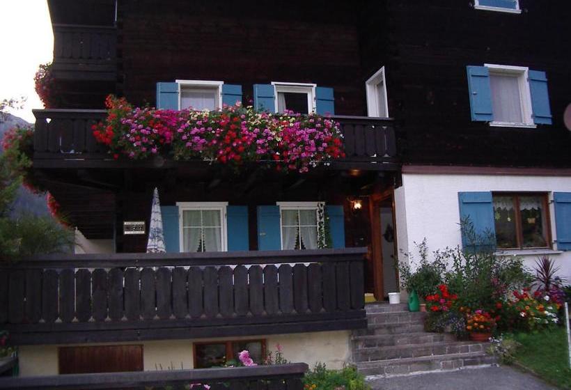 ペンション Gästehaus Sahler