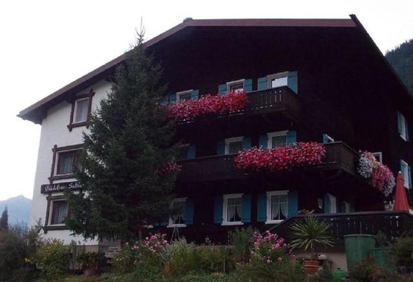 ペンション Gästehaus Sahler