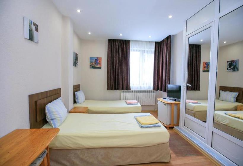 膳宿费 Guest House Amore